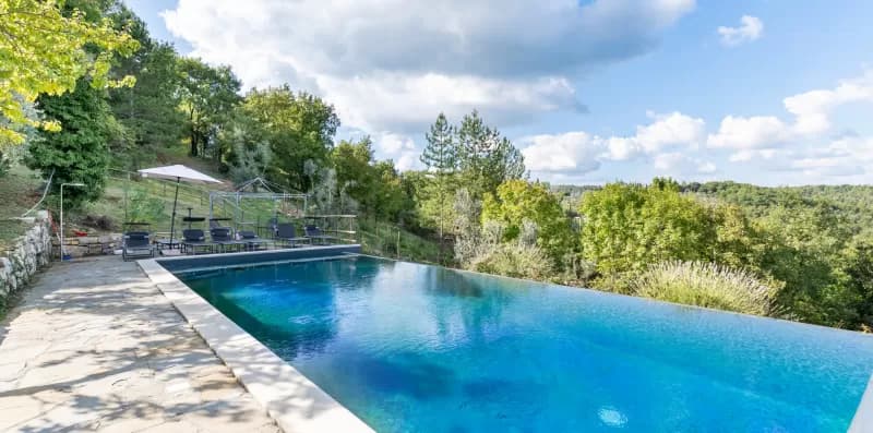 Villa con piscina a sfioro nel cuore del Chianti — Chianti